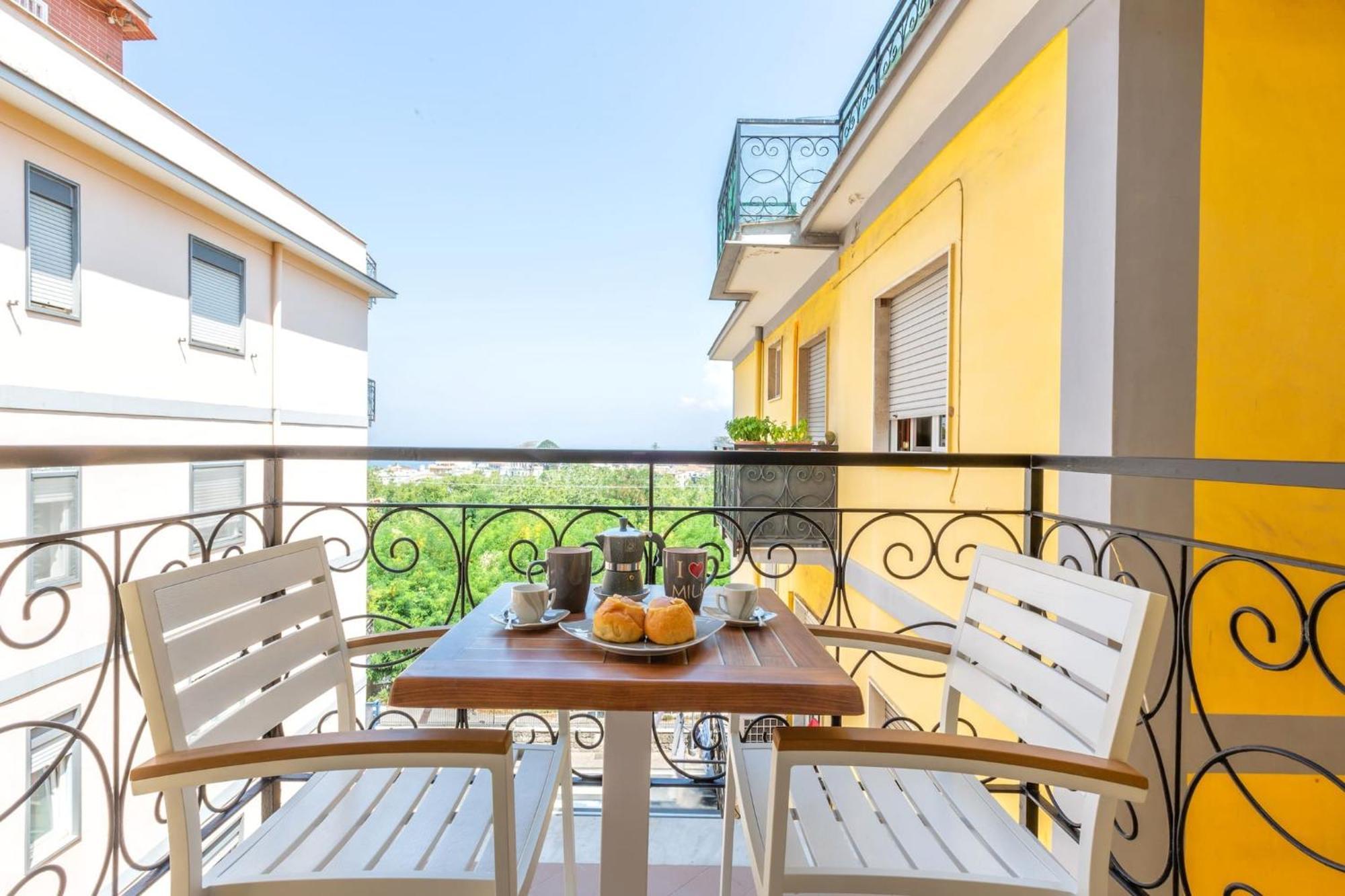 Sorrentovibes - New & Stylish Two Bedroom Apartment With Balconies Exteriér fotografie